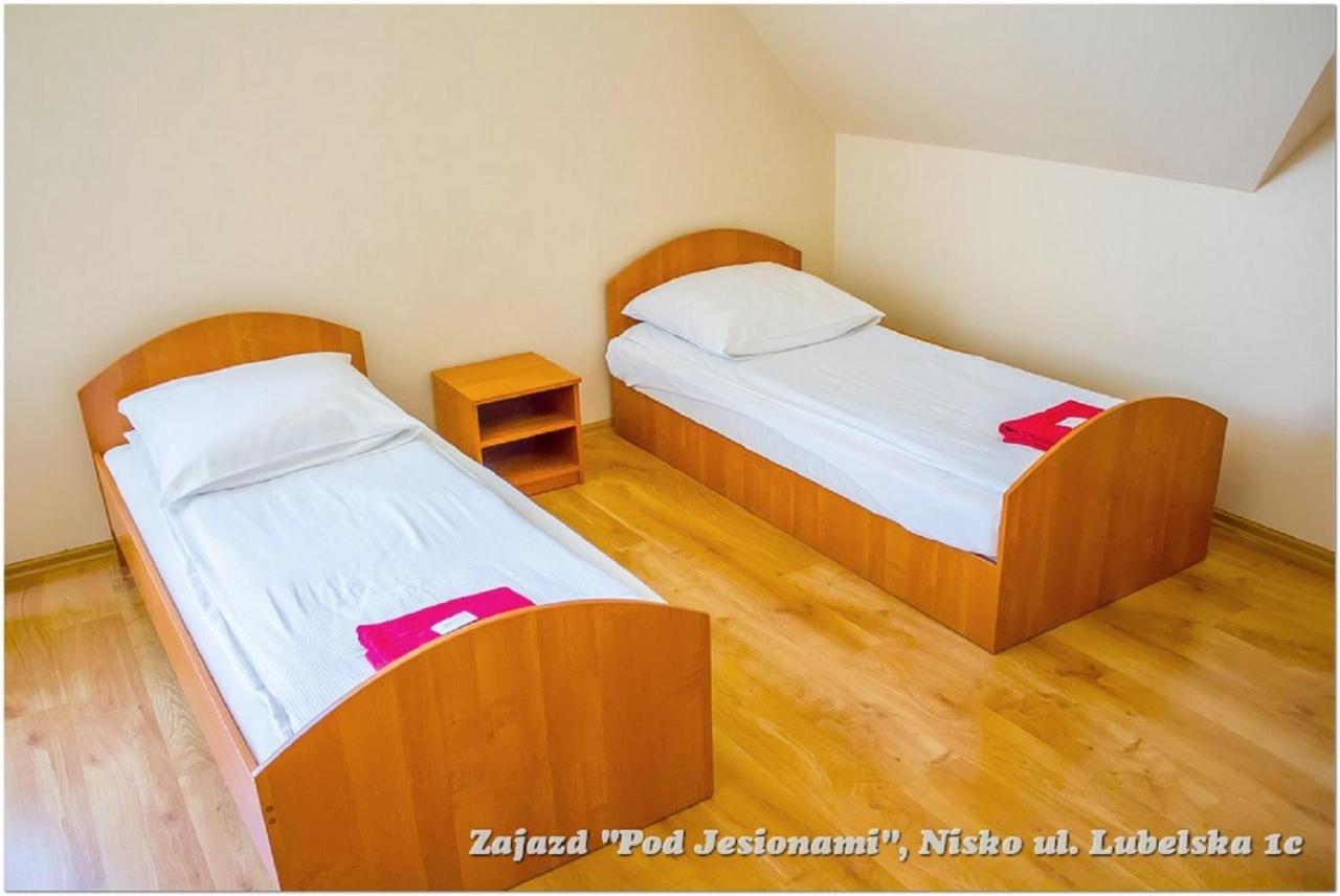 Zajazd Pod Jesionami Nisko 外观 照片